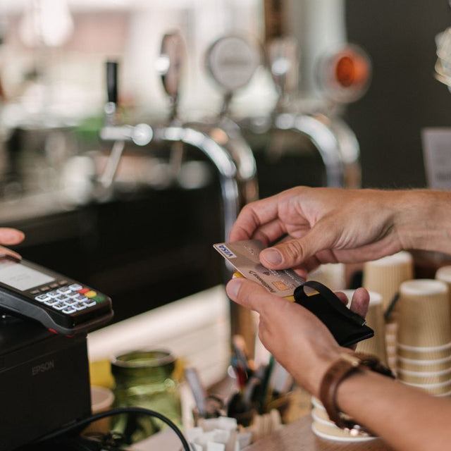 Kreditkartenzahlung Kontaktloses bezahlen - feuil wallets | accessories